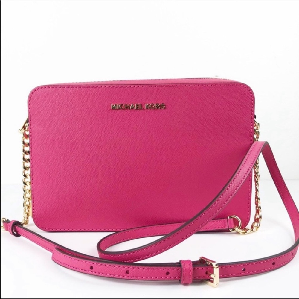 Jet Set Large Crossbody Bag - Fuschia